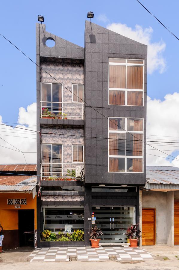 Hotel Confort Amazonico Iquitos Buitenkant foto